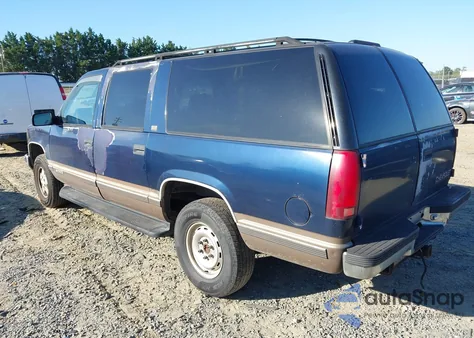 1994 Chevrolet Suburban K1500 из США, поврежденный, VIN 1GNFK16K9RJ445175